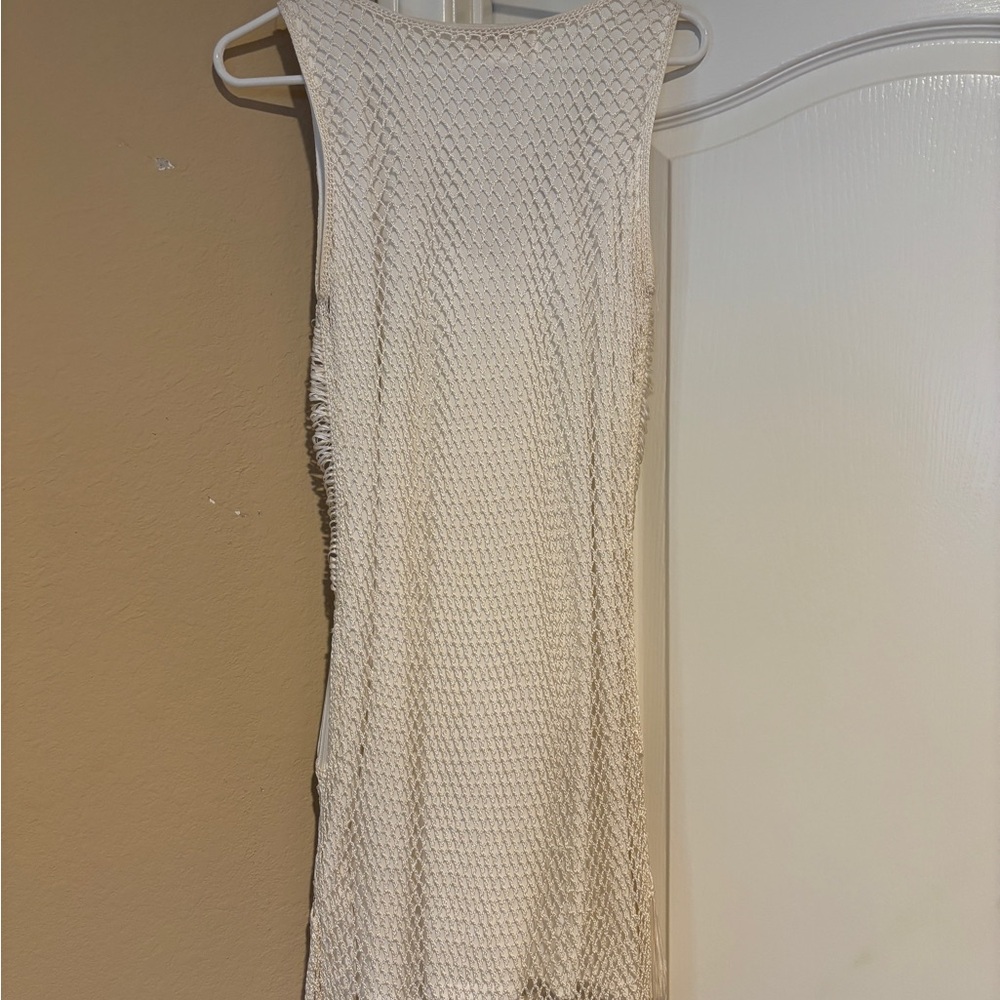 Elegant Cream Sleeveless Dress